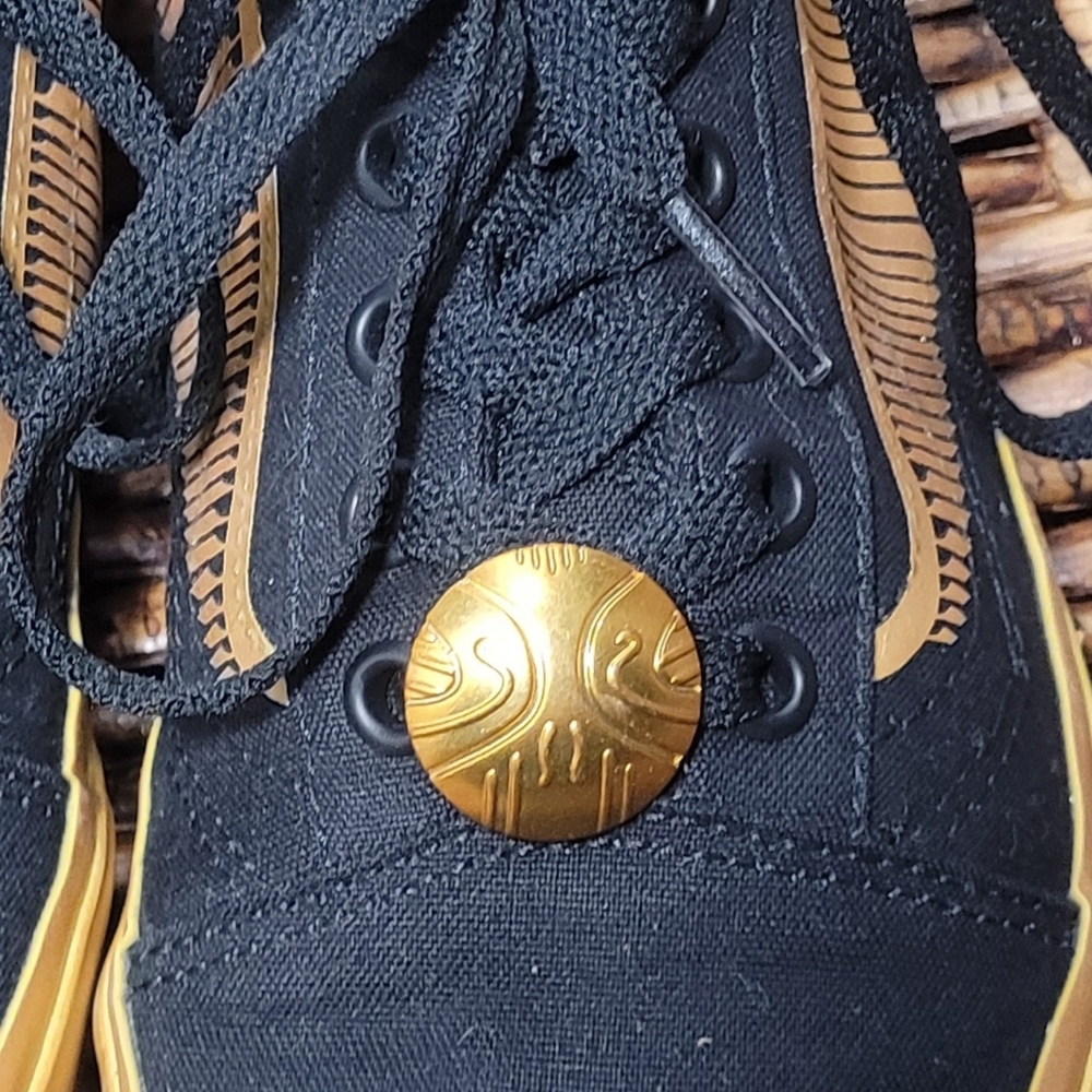 Vans Harry Potter Gold Sneakers 5.5 - Picture 6 of 16